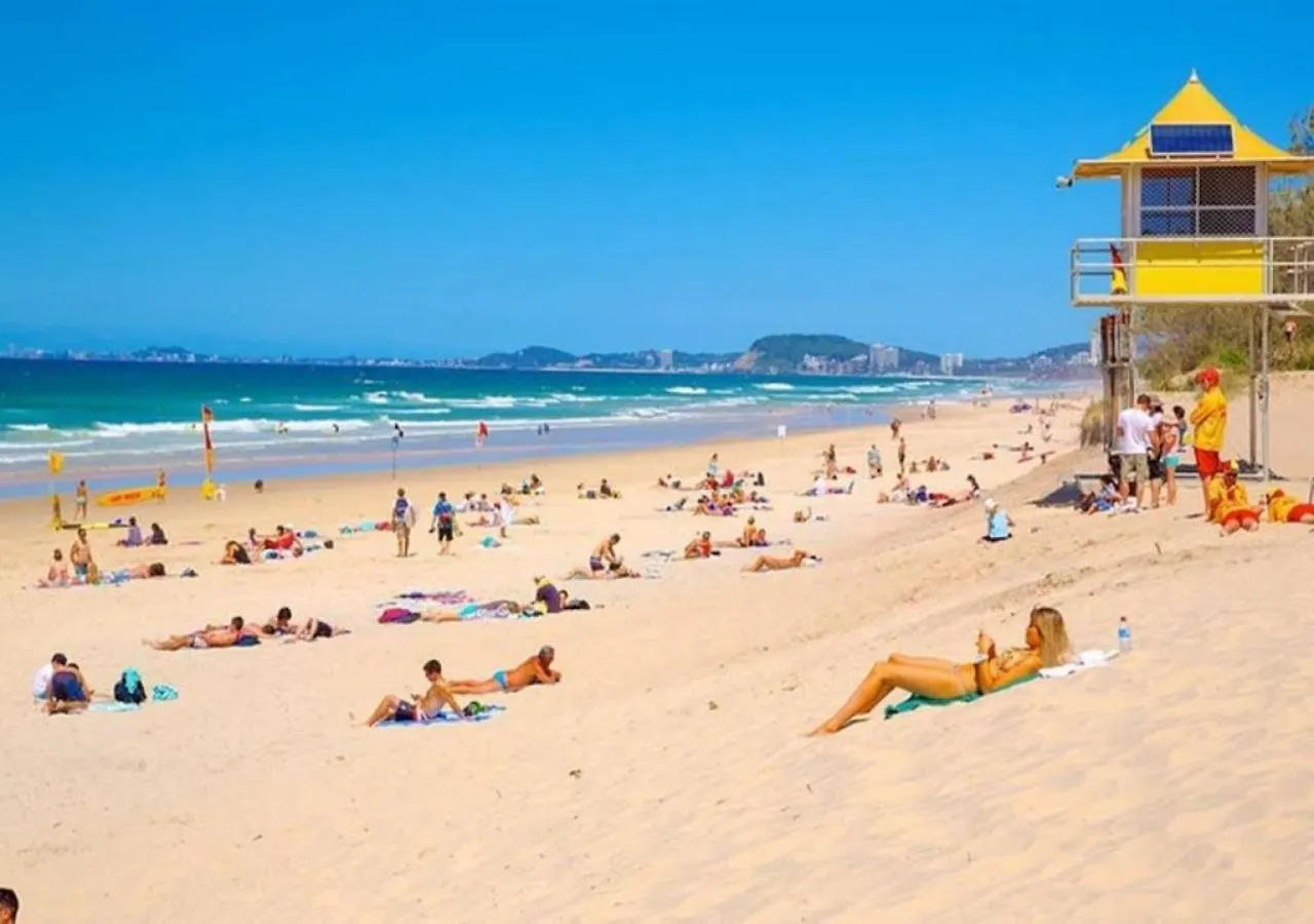 Location Location Location - Broadbeach :) غولد كوست شقة