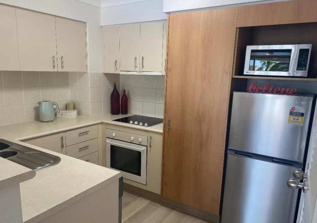 Charming Broadbeach Unit - Soothing Pool Views Gold Coast Australia